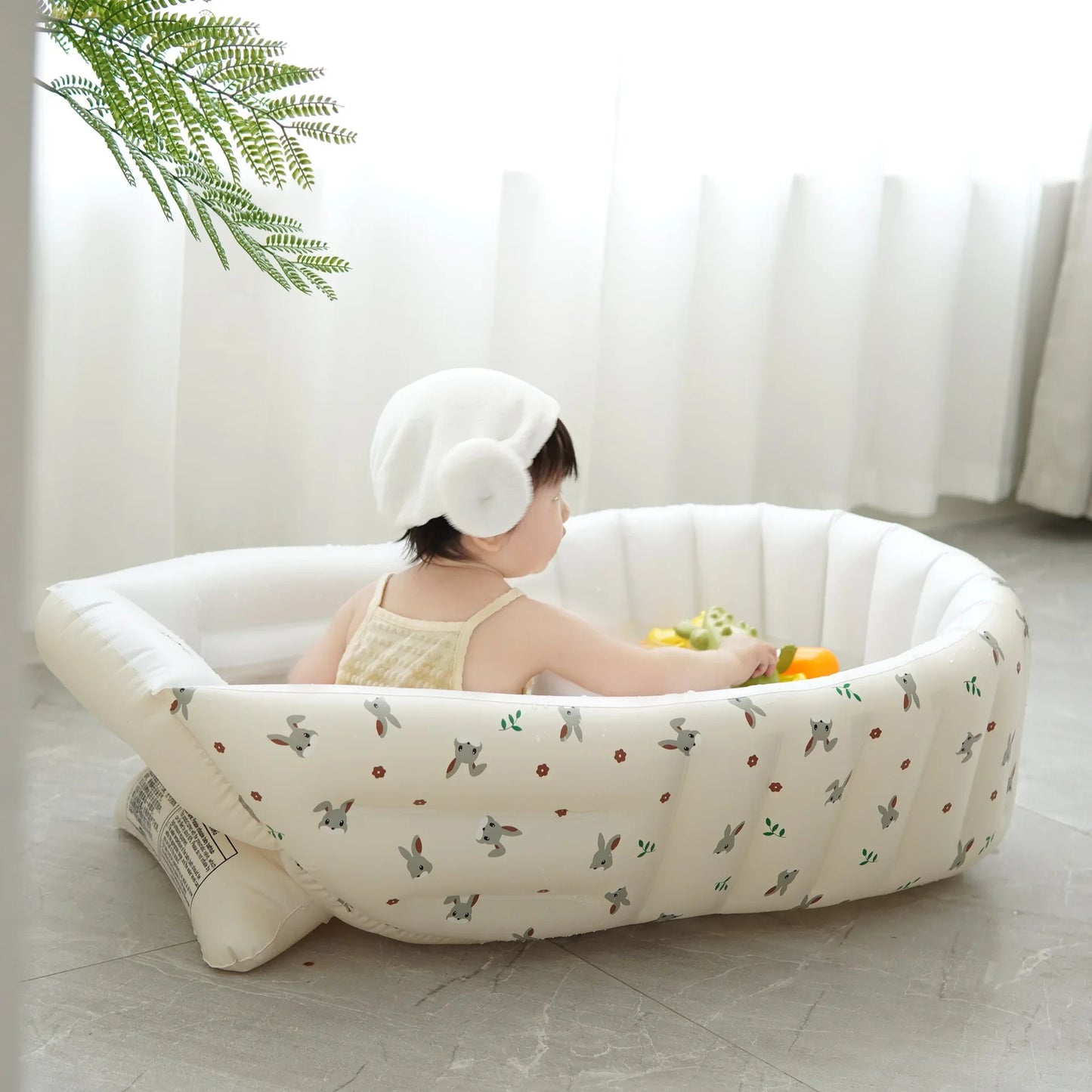 Eco - friendly Material Baby Inflatable Bath Tub, Safe, Comfortable and Odorless